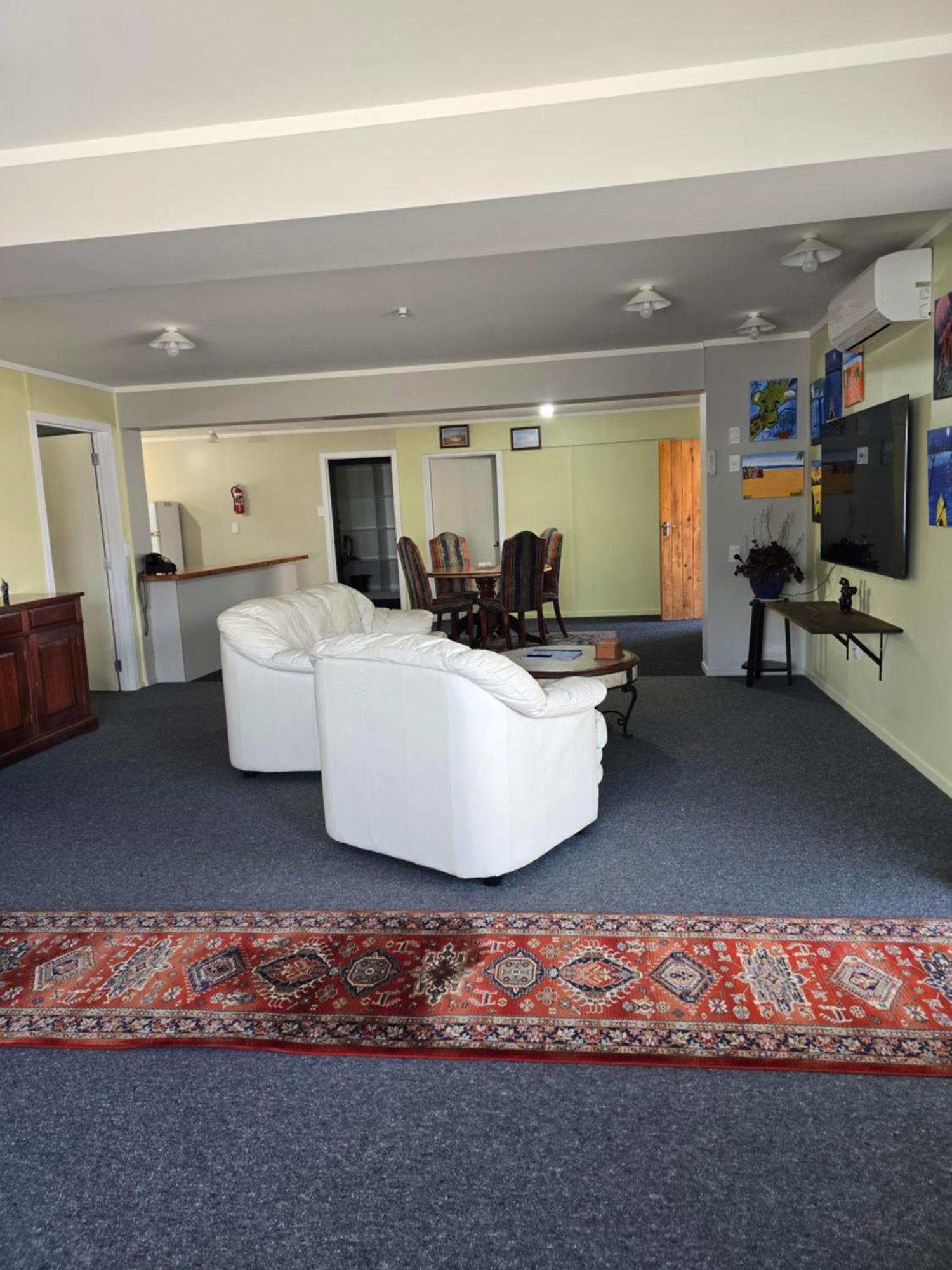 The Redbarn Villa ตูรางี ภายนอก รูปภาพ